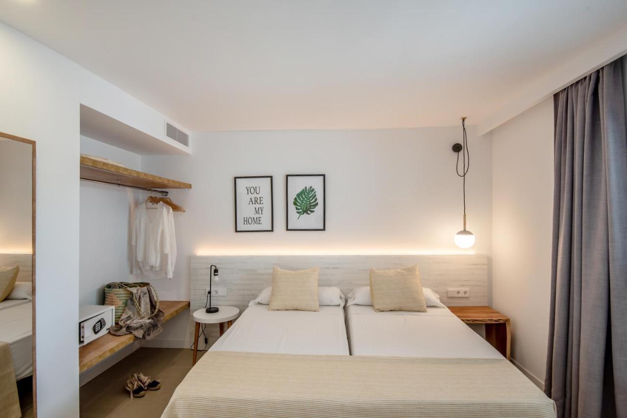 Apartamentos Top Secret Prestige Es Pujols - Formentera Vacaciones Eksteriør bilde